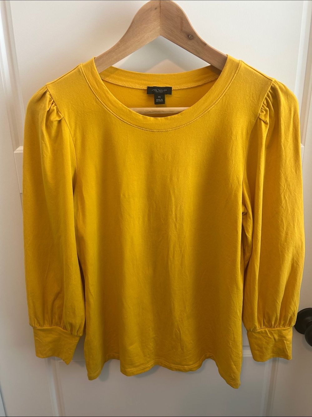 Ann Taylor Factory Mustard Yellow Puff-Sleeve Long Sleeve Top